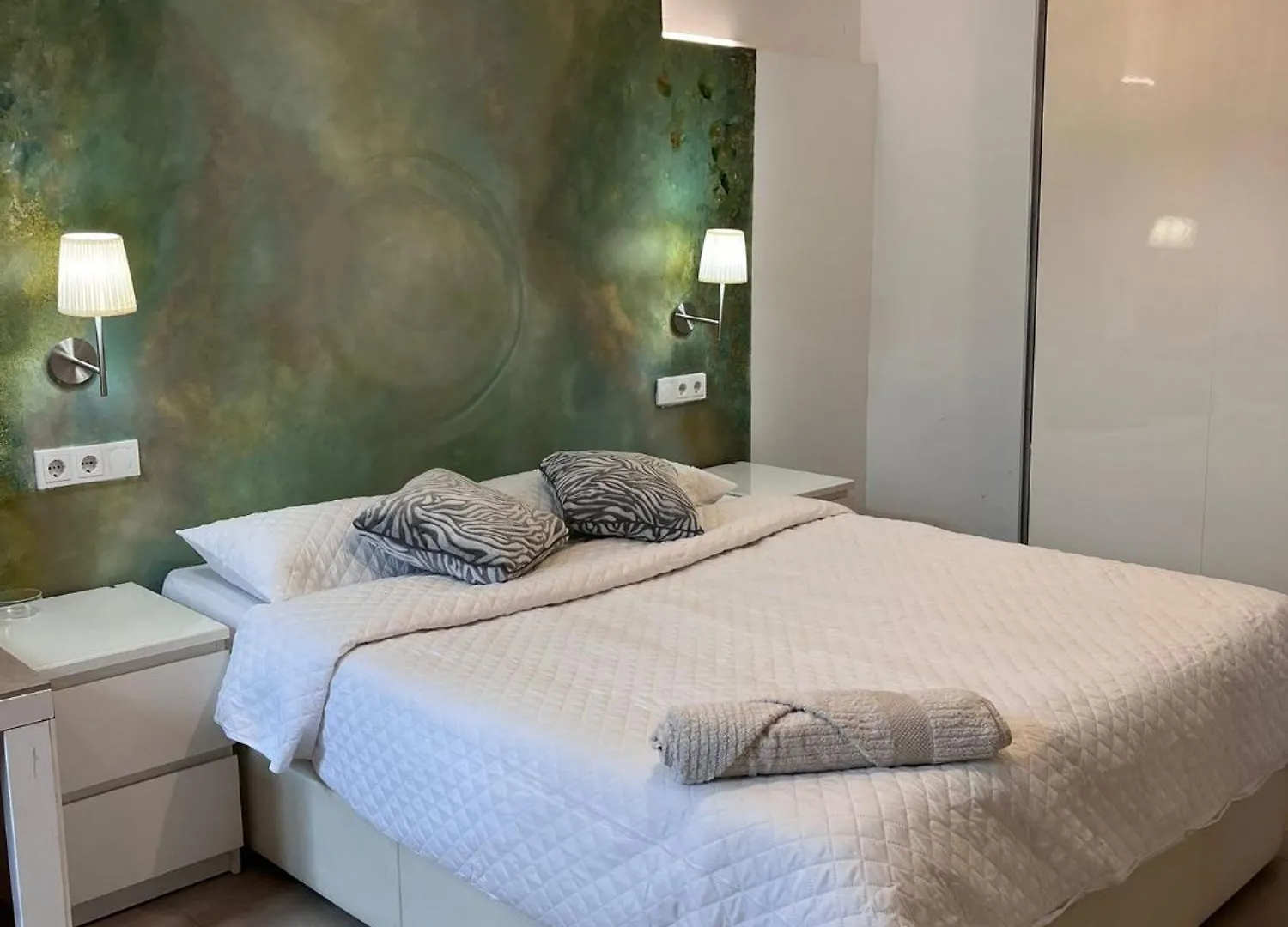Habitacion Para Grupos Hasta 8 En Plena Rambla De Cataluna Barcelona 0*,