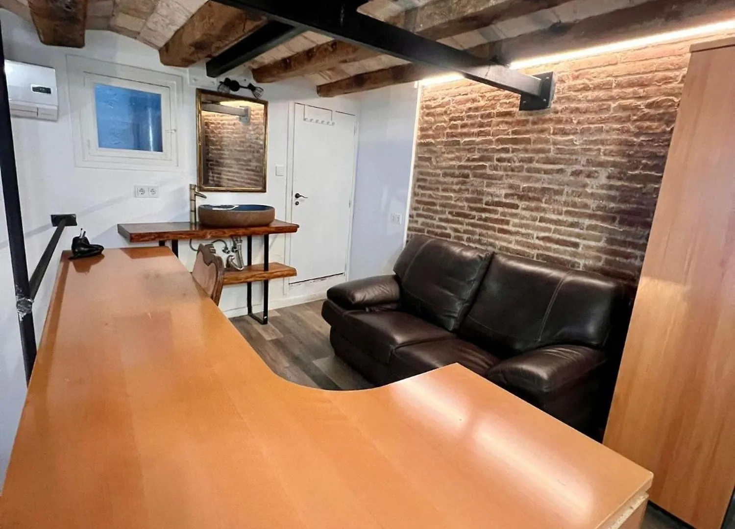 Habitacion Para Grupos Hasta 8 En Plena Rambla De Cataluna Barcelona 0*,