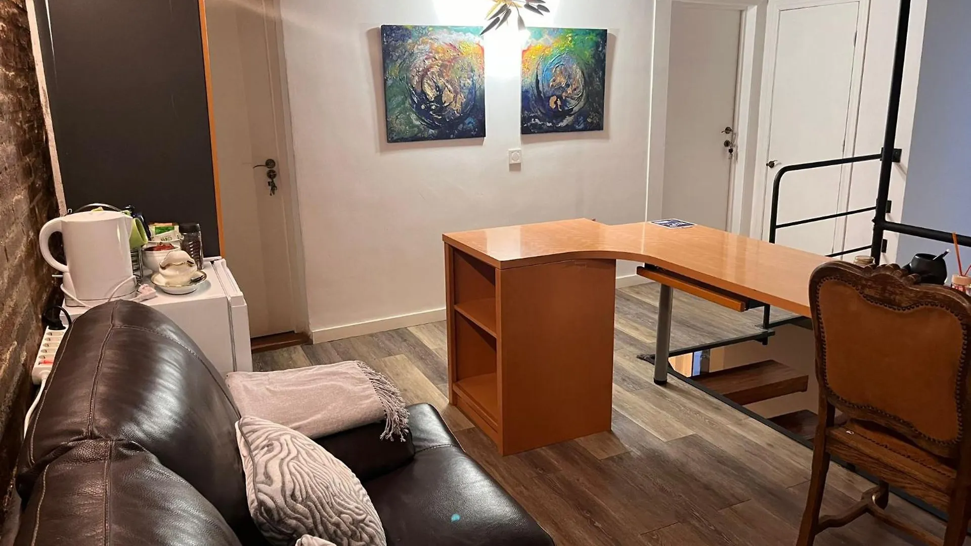 Habitacion Para Grupos Hasta 8 En Plena Rambla De Cataluna Barcelona 0*,  Spain